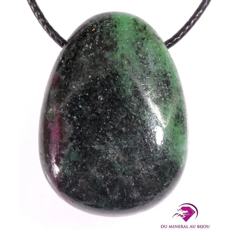 Pierre percée en Rubis Zoisite Pierre percée en Rubis Zoisite
