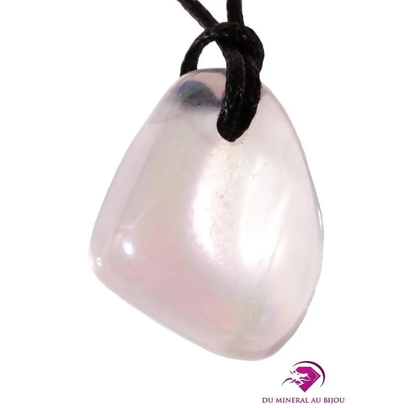Pierre percée en Quartz Aura