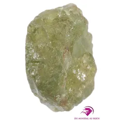 Fragment brut d'apatite verte