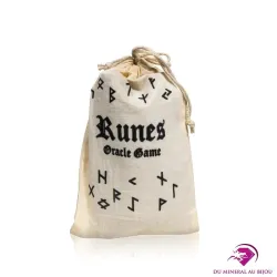 Jeux d'oracles des runes dans un sac en coton