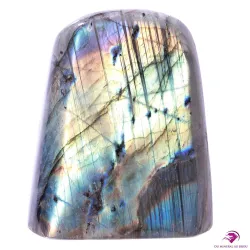 Forme libre en Labradorite de Madagascar