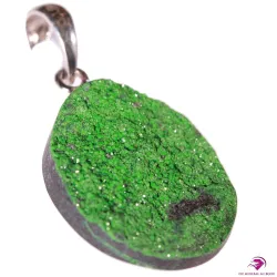 Pendentif en Grenat uvarovite