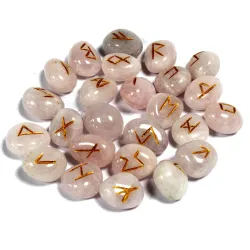 Runes divinatoires en quartz rose