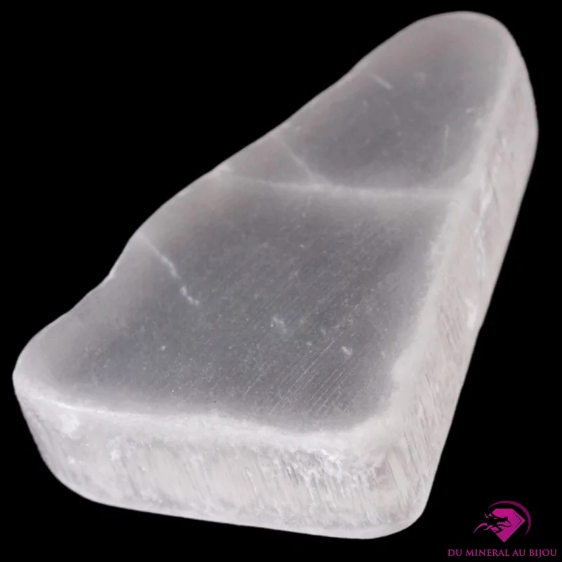 Ulexite polie. Provenance : Boron, Californie (USA)